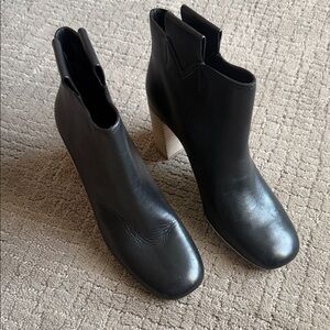MERCEDES CASTILLO Black Leather Ankle Boots